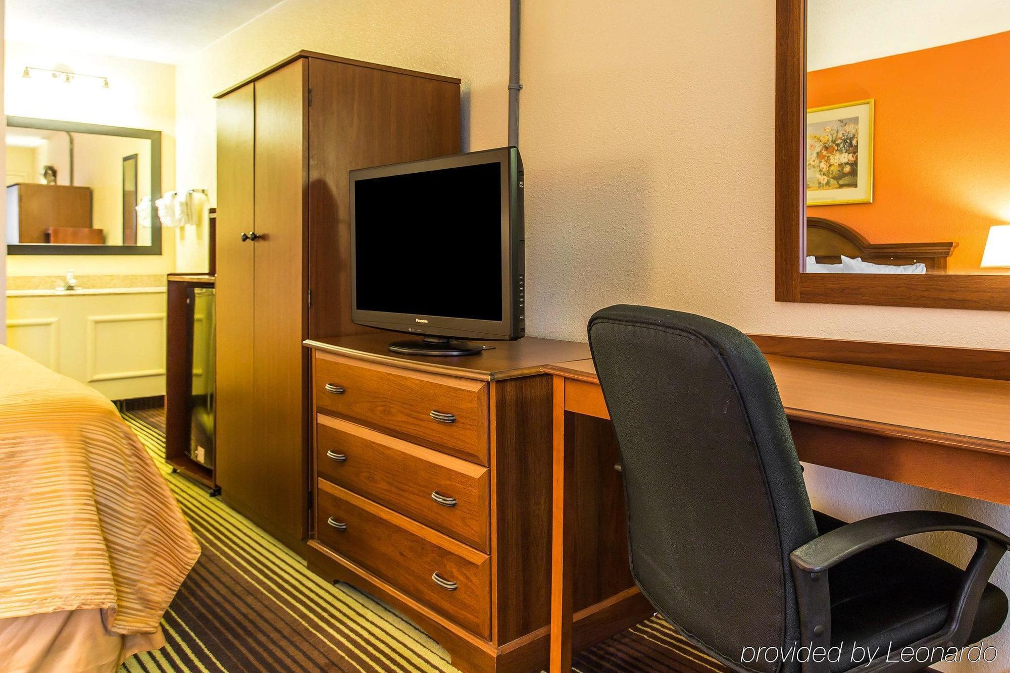 Inn Quality University Winston-Salem